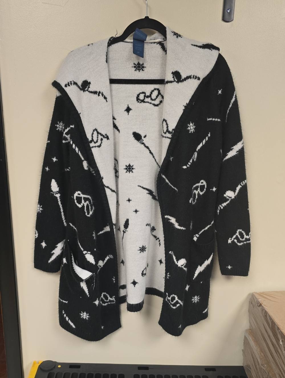 Harry POTTER Cozy Black & White Hooded Patterned Cardigan